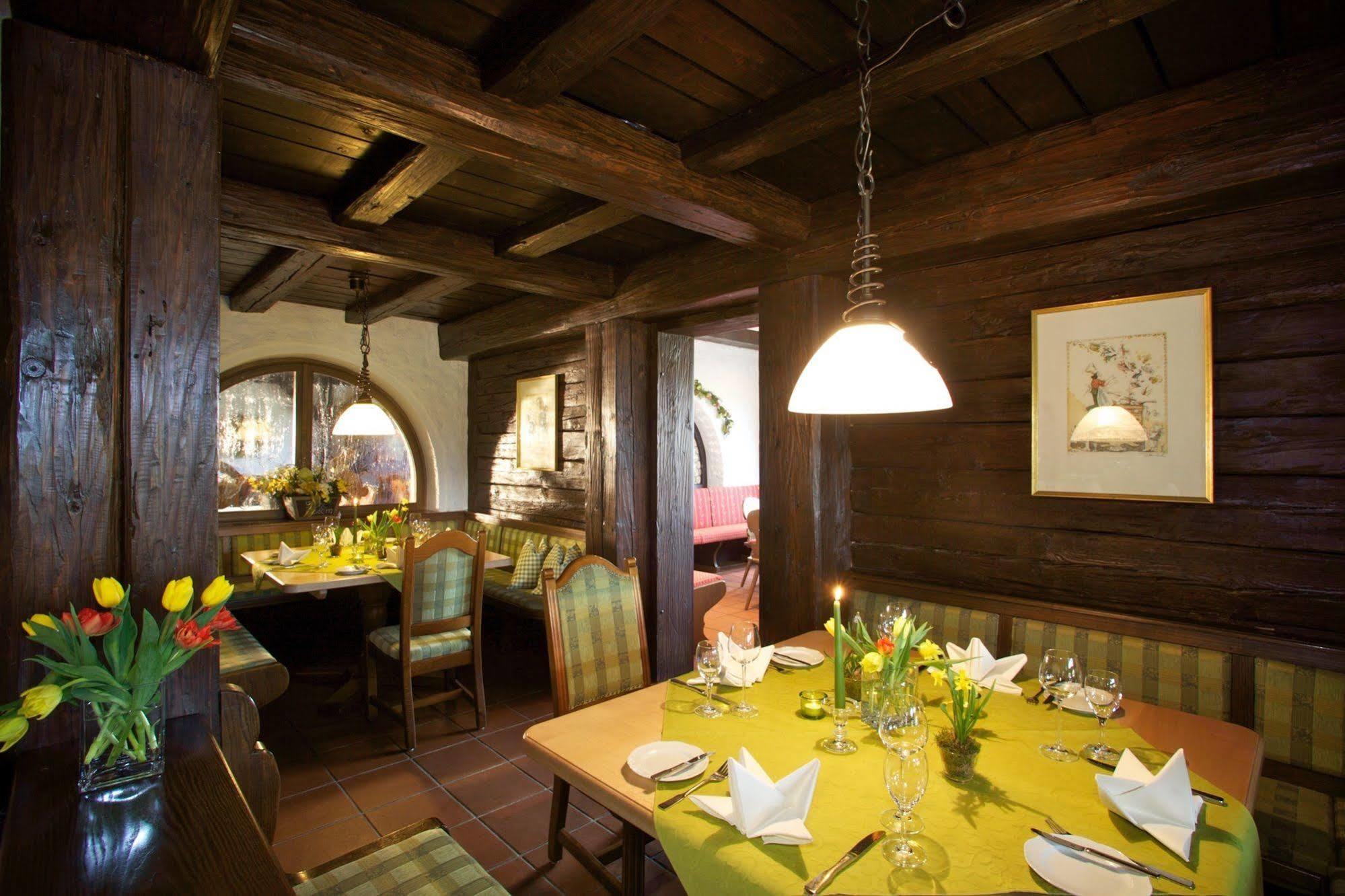 Hotel & Restaurant Dornweiler Hof Illertissen Kültér fotó