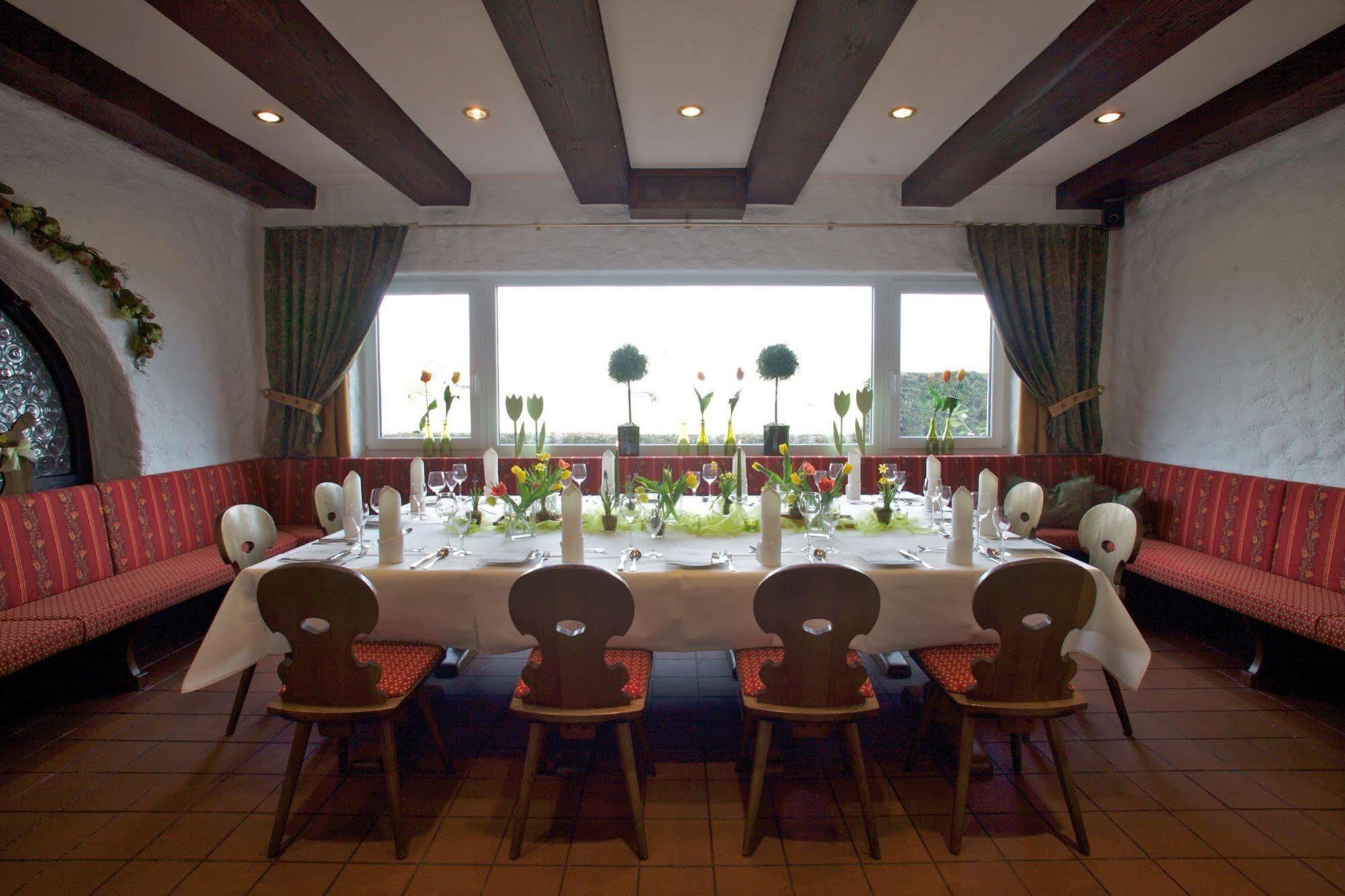 Hotel & Restaurant Dornweiler Hof Illertissen Kültér fotó